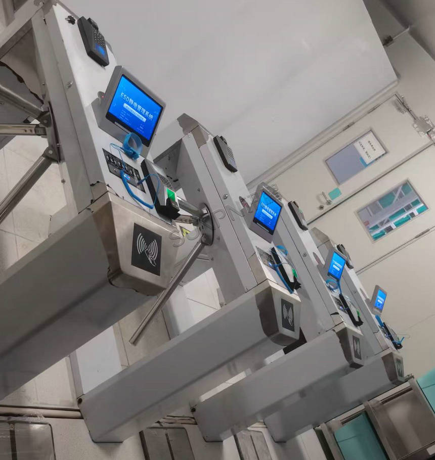 深圳讯鹏科技ESD防静电闸机-案例图 深圳讯鹏科技ESD防静电闸机-案例图