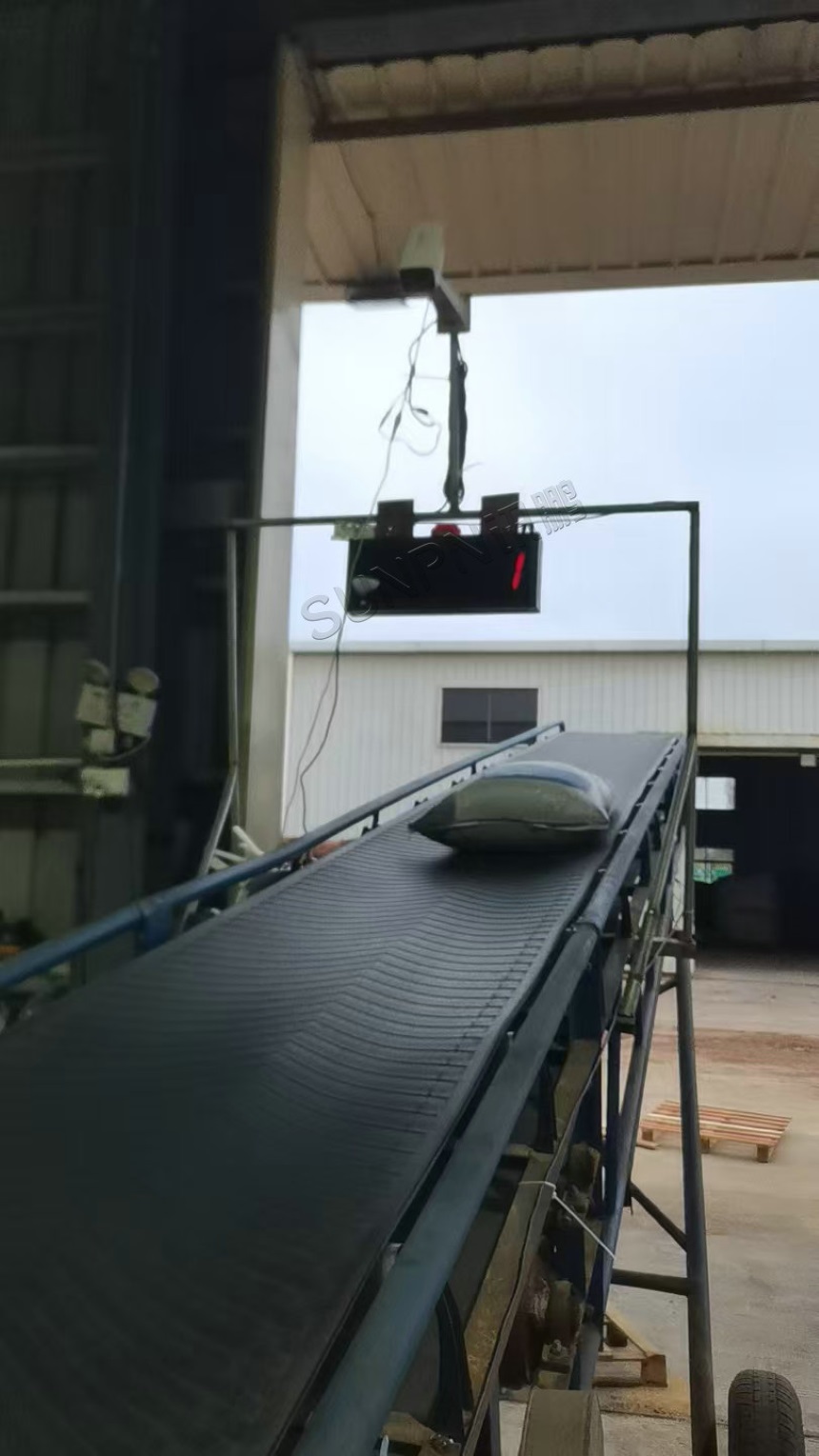 讯鹏科技：AI视觉计数看板-案例图