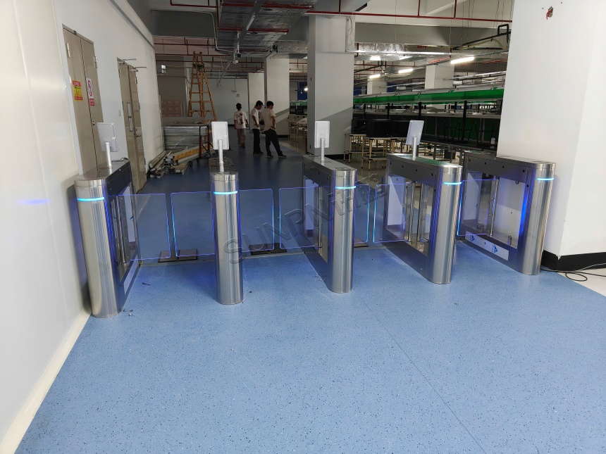 讯鹏科技:ESD防静电监控闸机-案例图 讯鹏科技:ESD防静电监控闸机-案例图